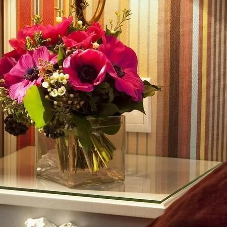 Hotel Louvre Bons Enfants