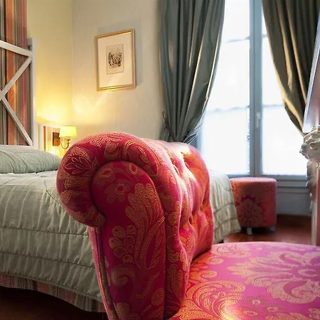 Louvre Bons Enfants 3*