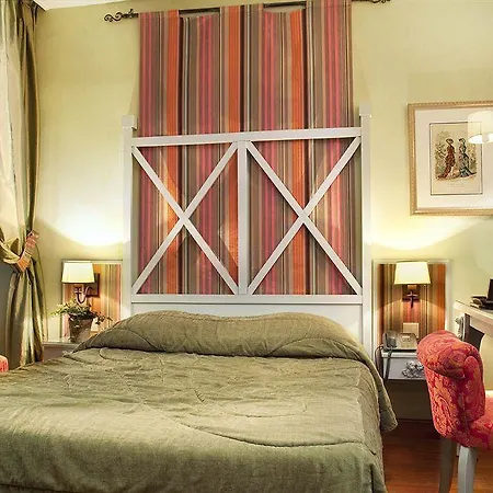 Hotel Louvre Bons Enfants Paris