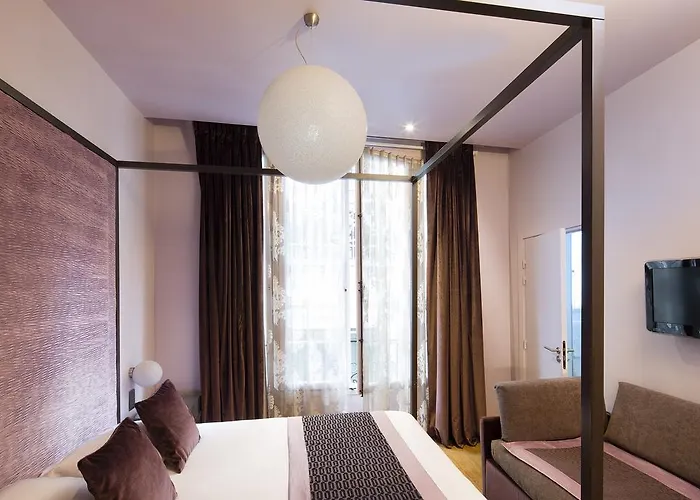 Hotel Louvre Bons Enfants Paris