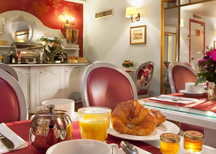 Louvre Bons Enfants Hotel