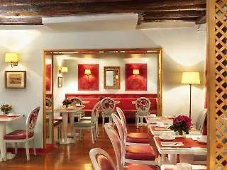 Hotel Louvre Bons Enfants 3*